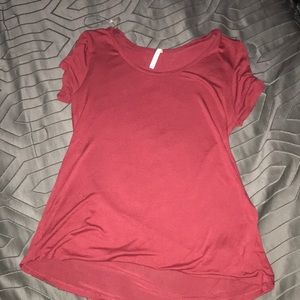 Plain maroon shirt